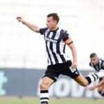 Βόλος – ΠΑΟΚ: Ο Κοτάρσκι απέκρουσε το πέναλτι του Άλτμαν και διατήρησε το 0-0