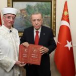 IW – Reuters: Γερμανία η μεγάλη χαμένη από μία πιθανή προεδρία Τραμπ