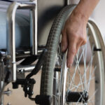 Επαρκής κατώτατος μισθός και συλλογικές διαπραγματεύσεις στο επίκεντρο των συναντήσεων της Νίκης Κεραμέως με ΣΕΤΕ και ΣΒΕ