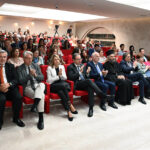 ΠΑΟΚ: Οι πανηγυρισμοί στο γκολ του Μπάμπα και η αγκαλιά Λουτσέσκου – Αλμέιδα στο φινάλε του ντέρμπι