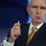 Χατζηδάκης: Δημιουργία κεντρικού μητρώου για τους δικαιούχους των κοινωνικών επιδομάτων