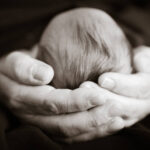 Πρόσφυγας από το Ιράκ ανοίγει ένα ξεχωριστό εστιατόριο στη Θεσσαλονίκη – Το ιδιαίτερο όνομά του