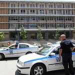 Η οικογένεια Αρνό ξεκινά διαπραγματεύσεις για την αγορά της Παρί Παναγιώτης Κουμάνταρος