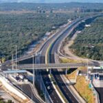 Πώς υιοθέτησαν τρεις Ελληνίδες το χρυσό χρώμα στα look τους;