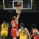 Έκρηξη στους Αμπελόκηπους: Οι πρώτες εικόνες μέσα από τη γιάφκα, τα κινητά που μίλησαν, οι γόνοι καλών οικογενειών και η «μάνα του Σατανά»