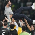 Σαν σήμερα 6 Νοεμβρίου: Η Αθήνα πνίγεται στη λάσπη και στον θρήνο – Η φονική πλημμύρα του 1961