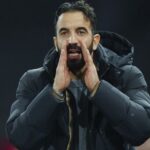 Οδηγός λεωφορείου έσωσε κοπέλα από  παρενόχληση επιβατών – Τον αναζητούσε στο Facebook για να τον ευχαριστήσει