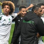 Παναιτωλικός – Παναθηναϊκός 1-2: Μεγάλο διπλό στο Αγρίνιο με τον Αράο στο 92′, πάτησαν κορυφή οι πράσινοι