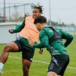 ΑΕΚ: Ο Περέιρα επέστρεψε στα Σπάτα και έκανε ατομικό