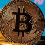 Φωτιά σε εγκαταλελειμμένο κτίριο στην Κουμουνδούρου