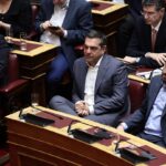 Καιρός: Έρχονται νέες βροχές και καταιγίδες – Πτώση της θερμοκρασίας το Σάββατο