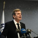 Ατλέτικο Μαδρίτης: Οπαδός της πανηγύρισε το νικητήριο γκολ επί της Παρί, με κασκόλ του Παναθηναϊκού