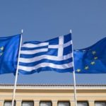 Με 1.8000 λαμπάκια στόλισε στο αυτοκίνητό του για τα Χριστούγεννα κάτοικος της Αγιάς Λάρισας