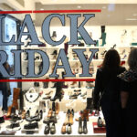 Τροχαίο στο Χαλάνδρι: Βίντεο από την «τρελή πορεία» του ΙΧ – Προσέκρουσε σε 5 οχήματα και «καρφώθηκε» σε στάση λεωφορείου