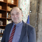 Πέθανε ο Κώστας Τουμπέλης