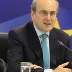 Γαλλία: Νέες εξελίξεις για τον διορισμό πρωθυπουργού – Με ποιον συναντήθηκε ο Μακρόν