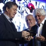 Βραβεία ΠΣΑΠΠ 2024: Ο Ρεχάγκελ βράβευσε τον Μεντιλίμπαρ για την κατάκτηση του Conference League