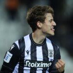 Οι Μωμόγεροι στο κέντρο της Αθήνας, για ευχές από την Εύξεινο Λέσχη