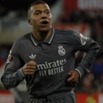 Απίστευτος Τιάγκο Σίλβα: Διέσχισε γονατιστός το μισό γήπεδο μετά από την παραμονή της Φλουμινένσε