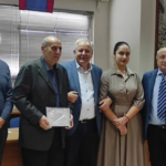 Άγρια κόντρα με τον Βελόπουλο στη Βουλή – Μίλησε για αυτοδικία για τα Τέμπη