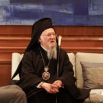 Πατέρας Αλέξανδρος Καριώτογλου: «Βάφτισα παιδί ομόφυλου ζευγαριού και βρήκα τον μπελά μου αλλά δεν μπορώ να πω όχι»