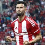 Επέτειος δολοφονίας Γρηγορόπουλου: Στα Προπύλαια μαθητές για την πορεία μνήμης