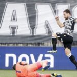 Κέντρο Αθήνας: Εξιχνιάστηκε δολοφονία που διαπράχθηκε τον Ιούλιο – Αναζητείται 35χρονος