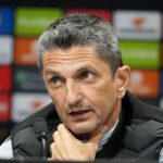 Μίμης Δομάζος: Παραμένει διασωληνωμένος – Το ιατρικό ανακοινωθέν