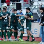 Βόλος – ΑΕΚ: Ηλιόπουλος και Μπέος βλέπουν μαζί το ματς στο Πανθεσσαλικό