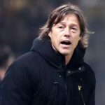 Ανήλικοι διαρρήκτες εισβάλλουν σε καφετέρια στο Χαλάνδρι – Βίντεο ντοκουμέντο