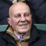 Μίμης Δομάζος: Η πορεία του Παναθηναϊκού μέχρι τον τελικό του Γουέμπλεϊ, με “Στρατηγό” τον θρύλο του ελληνικού ποδοσφαίρου