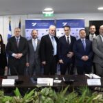 Σε λαϊκό προσκύνημα τη Δευτέρα η σορός του Μίμη Δομάζου – Στο Α΄ Νεκροταφείο η κηδεία Γιάννης Δοδόπουλος