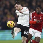 Μεθυσμένη γυναίκα προκάλεσε πανικό στον Βόλο – Παραλίγο να παρασύρει πεζούς στο πεζοδρόμιο