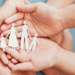 Χαμός στον αέρα του OPEN με ψευτο-ιερέα: «Πρόσεχε τι λες Μπαλασκάκο» – «Όταν σε συλλάβουν θα σε ξυρίσουν»