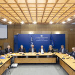 Ο Μακρόν καταδικάζει τις «ρωσικές προσπάθειες αποσταθεροποίησης» της Μολδαβίας