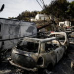 Τροχαίο στο Περιστέρι: «Έκαψε» κόκκινο η 22χρονη οδηγός και έπεσε πάνω στο ταξί – Σκοτώθηκε ακαριαία ο άνδρας