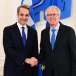 Έκαναν «θραύση» τα ελληνικά ομόλογα: Το Δημόσιο κάλυψε το 90% του δανεισμού του για το 2025