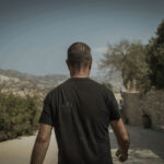 Φωτιά τώρα σε μονοκατοικία στον Βαρνάβα