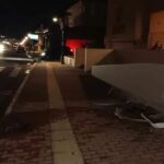 Αγωγή στο Newsbeast θα υποβάλει η Έλενα Ακρίτα για το δημοσίευμα με το μαθητή που σηκώθηκε από το αμαξίδιο στην παρέλαση