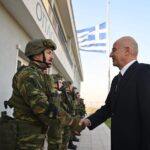 Στις 19:00 το απόγευμα αναμένεται το Άγιο Φως στο αεροδρόμιο Αθηνών «Ελευθέριος Βενιζέλος»