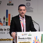 Βιλερουά ντε Γκαλό: «Όλος ο κόσμος θα βγει χαμένος από τους δασμούς, περισσότερο όμως οι ΗΠΑ»