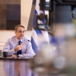 Υποχρεωτικά ηλεκτρονικά τιμολόγια στις συναλλαγές των επιχειρήσεων – Μπλόκο σε φοροδιαφυγή και απάτες στο ΦΠΑ