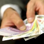 Παράταση ασφαλιστικής ικανότητας για χιλιάδες, αλλά 500.000 κινδυνεύουν να μείνουν χωρίς κάλυψη