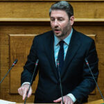 Drone show στο Ζάππειο: Έγγραφες εξηγήσεις ζητεί ο Κ. Πιερρακάκης – Έρχονται αλλαγές στο πλαίσιο