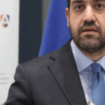 Σχολή pole dancing στη Βρετανία πίσω από τη φωτογράφιση στα Ανάκτορα της Κέρκυρας – Συνελήφθησαν 5 γυναίκες