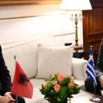 Μπέιλι (BoE): «Παράθυρο» για ταχύτερες μειώσεις επιτοκίων – Στα ραντάρ δασμοί, πληθωρισμός, μισθοί