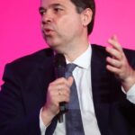 Οι νέες αγορές που φέρνουν έσοδα στον τουρισμό – Οι διεθνείς τάσεις και οι προκλήσεις