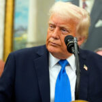 «Τρελάθηκαν» τα ψάρια στον Αμβρακικό: Ξεπηδούν έξω από το νερό – Δείτε το βίντεο