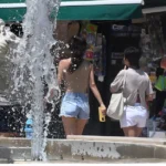 Φωτιά στις Βελιτσές Αχαΐας – Καίει σε δασική έκταση