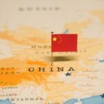 Reuters: Ο «Βούλγαρος», οι νυχτερινοί ψεκασμοί και το κάψιμο των δοχείων – Πώς δουλεύει η μαφία των φυτοφαρμάκων στην Ελλάδα